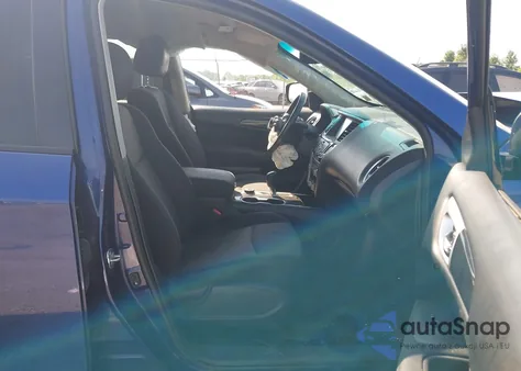 2017 Nissan Pathfinder Sv из США, поврежденный, VIN 5N1DR2MM1HC665849